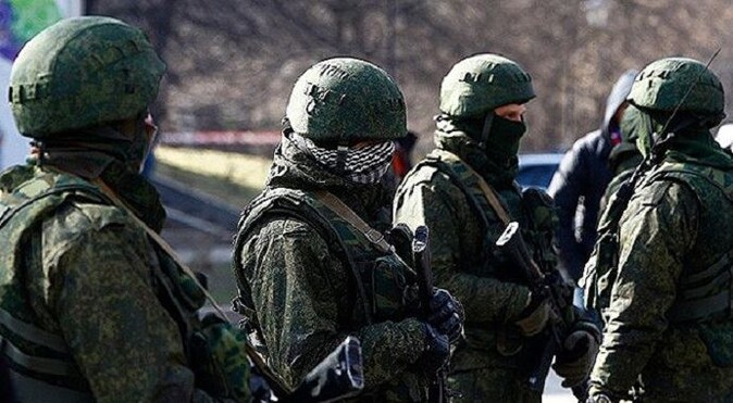 Kırım&#039;daki sınır birliklerine Rus baskını