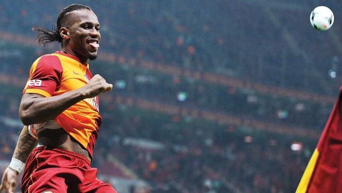 Çare Drogba! Galatasaray Akhisar&#039;ı gole boğdu: 6-1