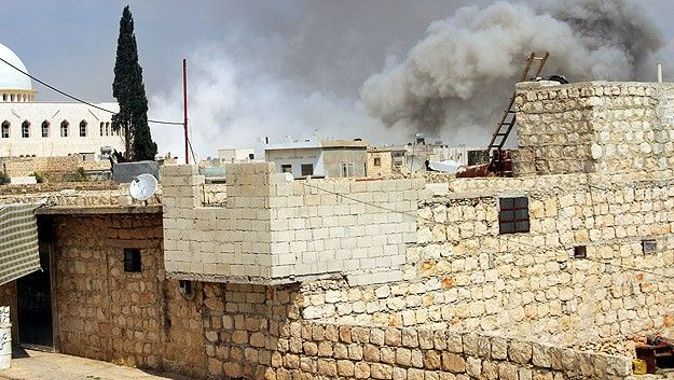 Esed yine varil bombasıyla vurdu: 15 ölü