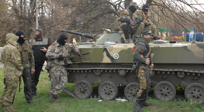 Ukrayna&#039;da savaş alarmı: 3 Rus öldürüldü