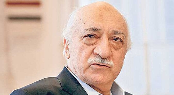 Dört ünlü isimden Gülen hakkında suç duyurusu