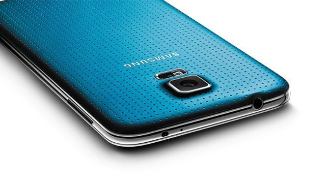 Samsung S5&#039;in fiyatı öyle bir düştü ki! (Samsung Galaxy S5)