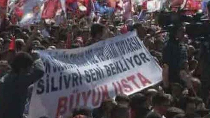 Başbakan Erdoğan için bu pankartı açanlar hesap verecek