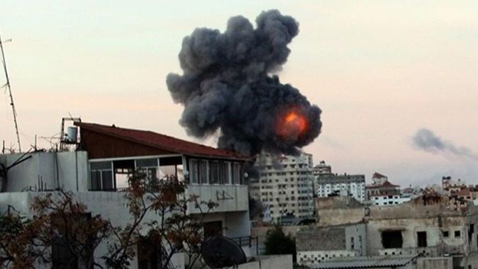 İsrail&#039;den Gazze&#039;ye hava saldırısı!
