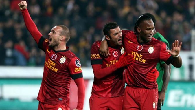 Galatasaray derbide 3 isme güveniyor!