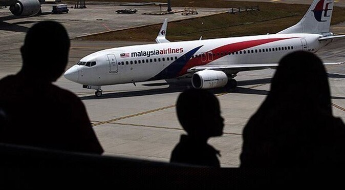 Malezya uçağının kaybolduğu bölgede sinyal bulundu