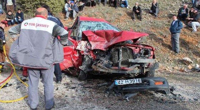 Konya&#039;da feci kaza: 1 Ölü 7 yaralı