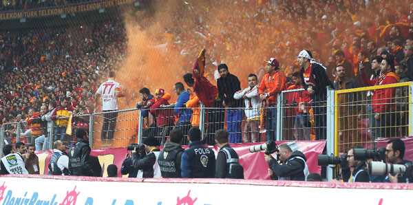Galatasaray&#039;a kötü haber Arena kapanıyor