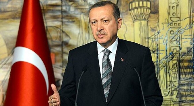 Başbakan Erdoğan&#039;dan Yılmaz Özdil&#039;e &#039;müstehak&#039; tepkisi