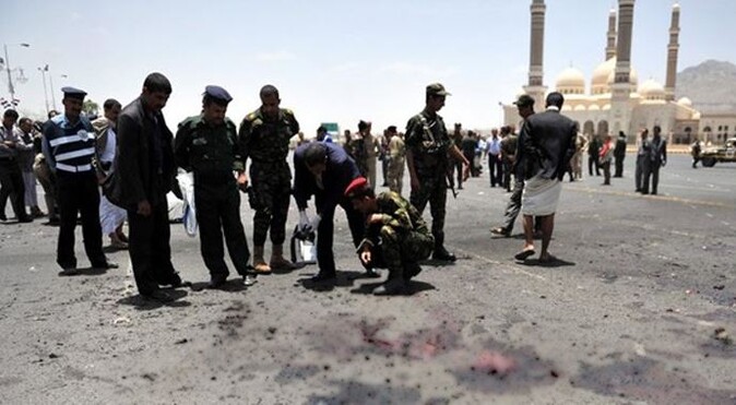 El Kaide&#039;den kanlı saldırı: 27 ölü!