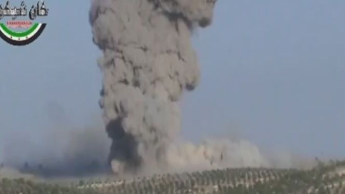 Esad güçlerine bombalı saldırı -VİDEO