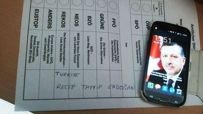 AP seçimlerinde bir çok pusuladan Başbakan Erdoğan&#039;a oy çıktı