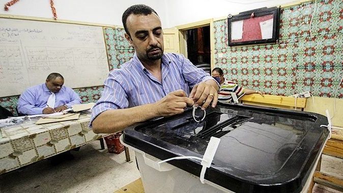 Mısır&#039;da ilk gün için oy verme işlemi sona erdi