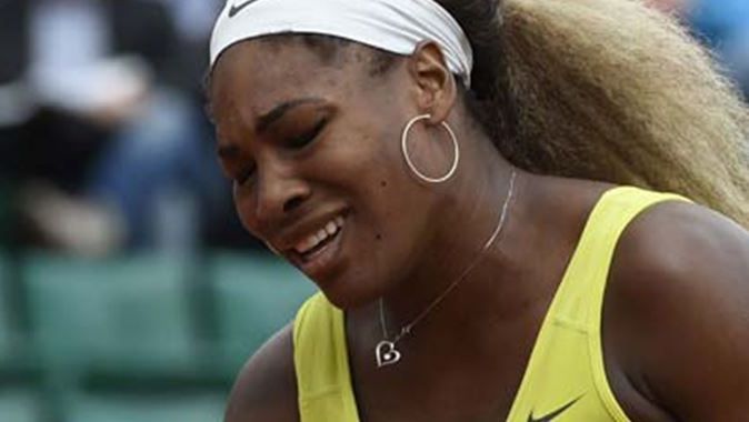 Serena Williams elendi!