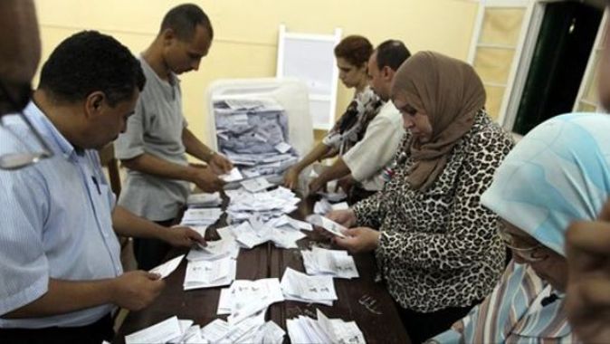 Mısır&#039;da oy verme işlemi sona erdi