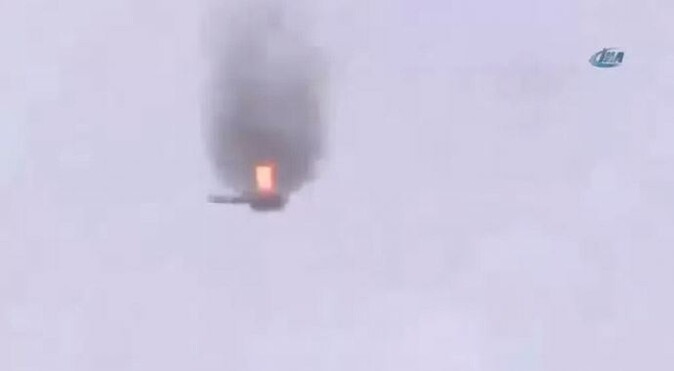 Flaş! Ukrayna askeri helikopteri düşürüldü: 14 ölü İZLE
