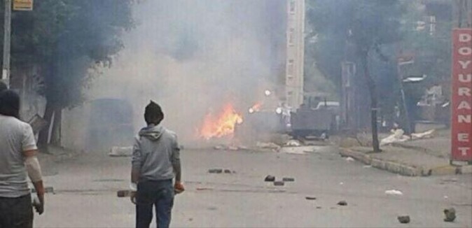 Taksim&#039;de polis müdahalesi sürüyor