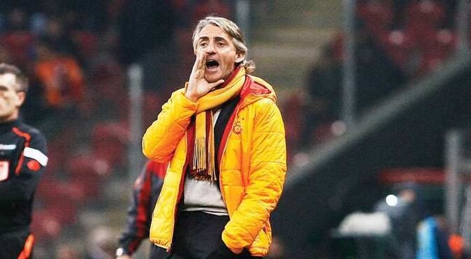 Galatasaray&#039;da Mancini bombası patladı, Galatasaray hocasız kaldı