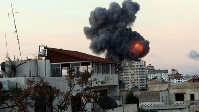 İsrail, Gazze&#039;yi havadan vurduğunu doğruladı