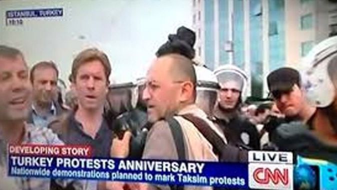 CNN yine abarttı! &#039;Gezi&#039;yi iç savaş gibi lanse etti
