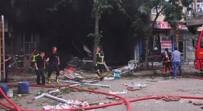 Erbaa ilçesinde dükkanda patlama: 8 Yaralı