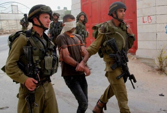 İsrail askerleri 529 Filistinliyi gözaltına aldı