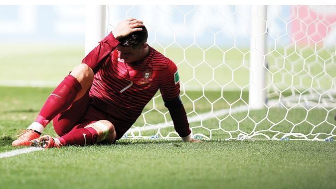 Portekiz&#039;e yetmedi! Ronaldo gözyaşlarına hakim olamadı...