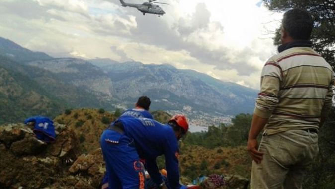Bitlis&#039;te dağ motoruyla gezintiye çıkan doktor ve öğretmen kayıp