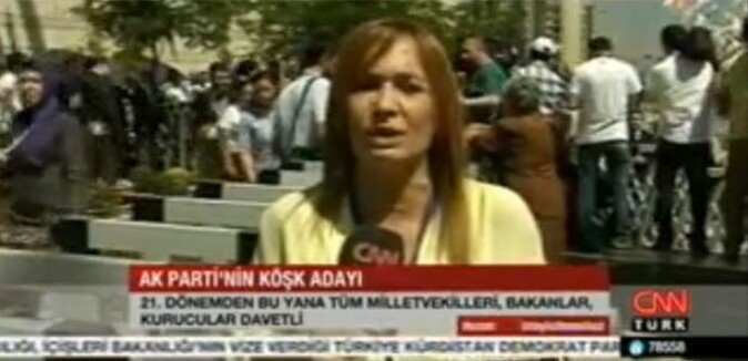 CNN Türk canlı yayında &#039;Dombıra&#039;yı &#039;Drogba&#039; yaptı
