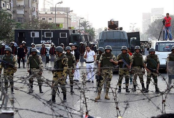 Mısır&#039;da darbe karşıtı Ulusal İttifak sözcüsü gözaltına alındı