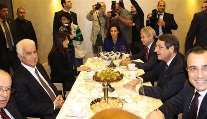 Kıbrıs müzakerelerinde kriz! Rum lider masayı terk etti