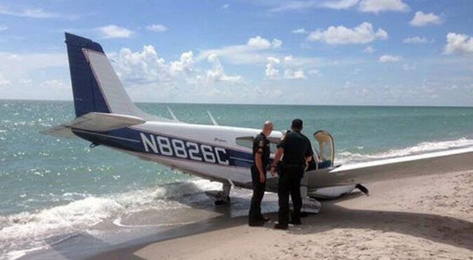 İnanılmaz kaza! Uçak yürüyüş yapan baba kıza çarptı