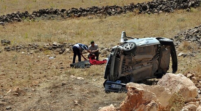 Mehmet Şimşek&#039;in köyünde kaza, 1 ölü 6 yaralı