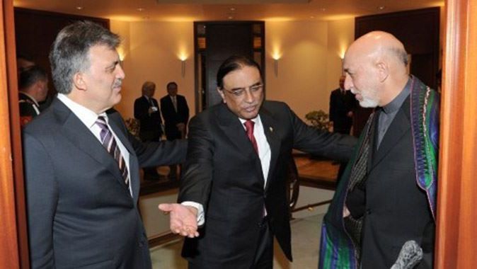 Cumhurbaşkanı Gül&#039;den kuzeni öldürülen Karzai&#039;ye başsağlığı