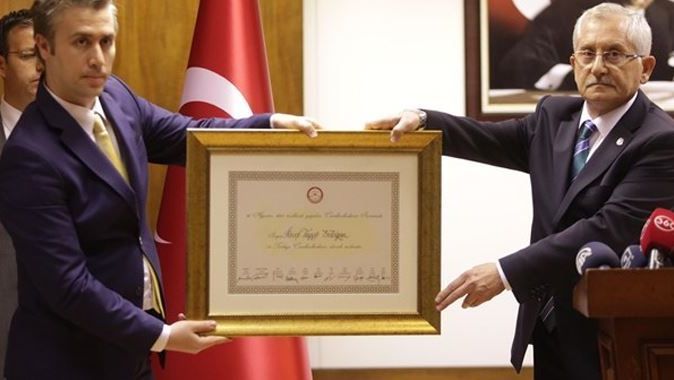 İşte Cumhurbaşkanı Erdoğan&#039;ın mazbatası