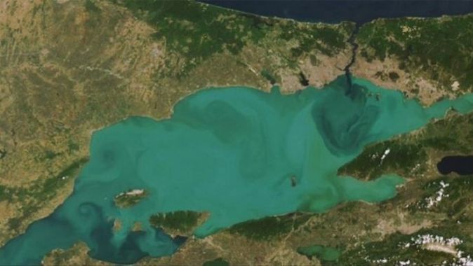 Marmara Denizi&#039;nde korkutan hareketlilik