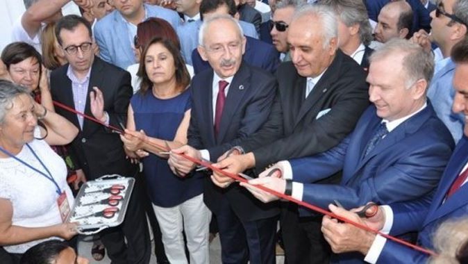 Kılıçdaroğlu&#039;nun adı Cemevi&#039;ne verildi