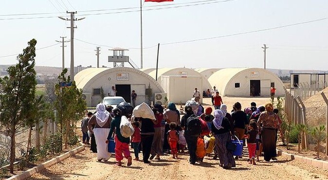 Yezidiler Midyat&#039;ta çadır kente yerleştiriliyor