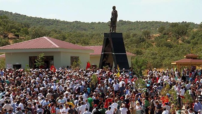 PKK mezarlığındaki heykele soruşturma