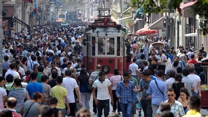 İstanbul nüfusta 130 ülkeyi geçti