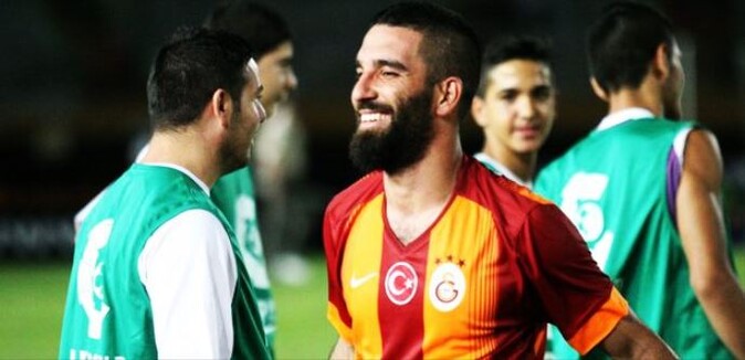 Arda Turan&#039;dan sürpriz Galatasaray açıklaması!