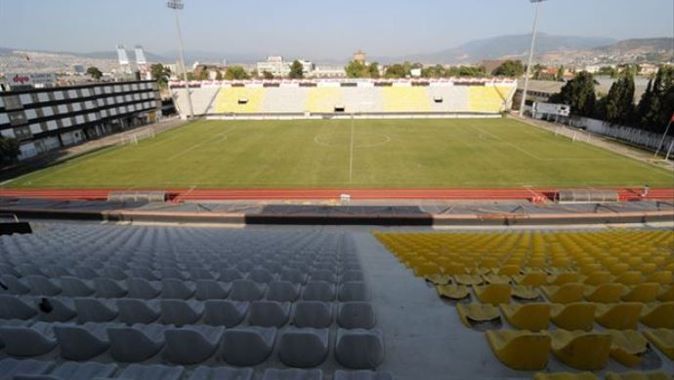 İzmir Alsancak Stadı kapatıldı