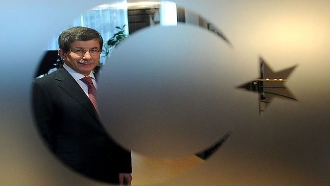 Davutoğlu&#039;nun başbakanlığı politik istikrarın göstergesi olacak