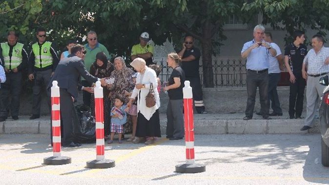 Erdoğan&#039;ı komşuları uğurladı