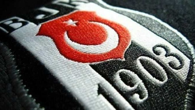 Beşiktaş&#039;ta hareketli saatler.. 3 isim gidiyor