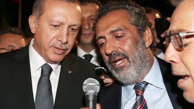 Erdoğan&#039;la türkü söyleyen Yavuz Bingöl&#039;e tehdit yağıyor