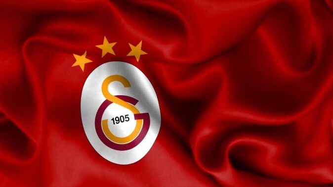 Galatasaray&#039;dan sürpriz forma!
