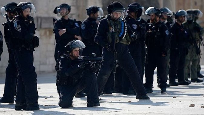 İsrail polisi 18&#039;i çocuk 37 Filistinliyi gözaltına aldı