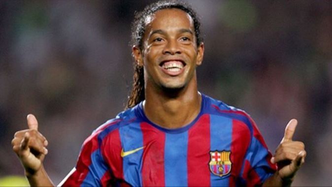 Ronaldinho şanssız başladı