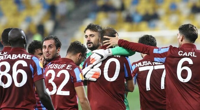 Trabzonspor kafilesi yurda döndü